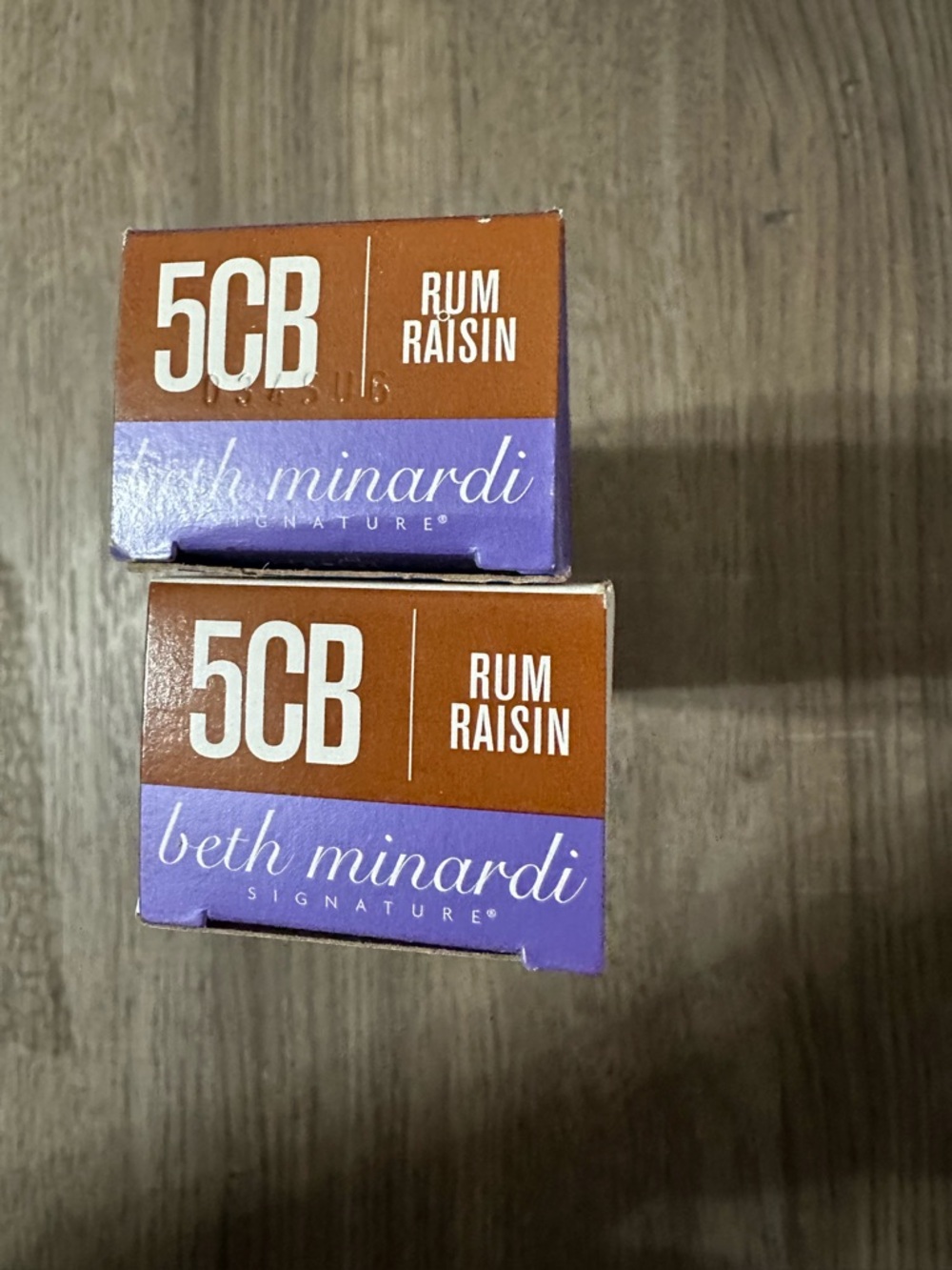 Beth Minardi 5CB Rum Raisin Hair Color - Brown & Purple Packaging